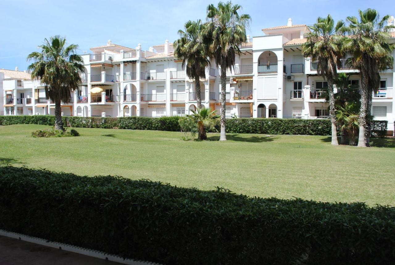 Apartamentos Laguna Beach トロクス・コスタ エクステリア 写真